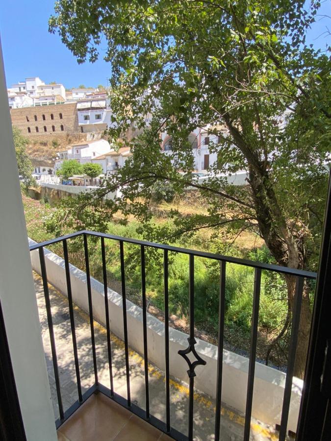 Casa Cueva Un Rincon En La Roca Βίλα Setenil De Las Bodegas Εξωτερικό φωτογραφία